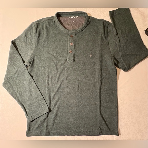Izod Other - EUC/NWOT Shirt: Pullover, 3-Button, Long-Sleeved Breathable Stretch Henley, Izod